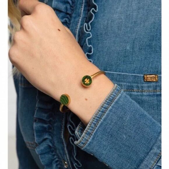 NWT Tory Burch Gold Kira Semi-Precious Cuff Bracelet, Green Malachite - Picture 4 of 5